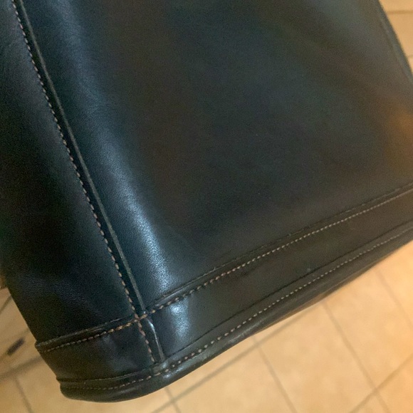 Vintage Coach Black Leather Shoulder Bag Excellent Condotion - Picture 5 of 14